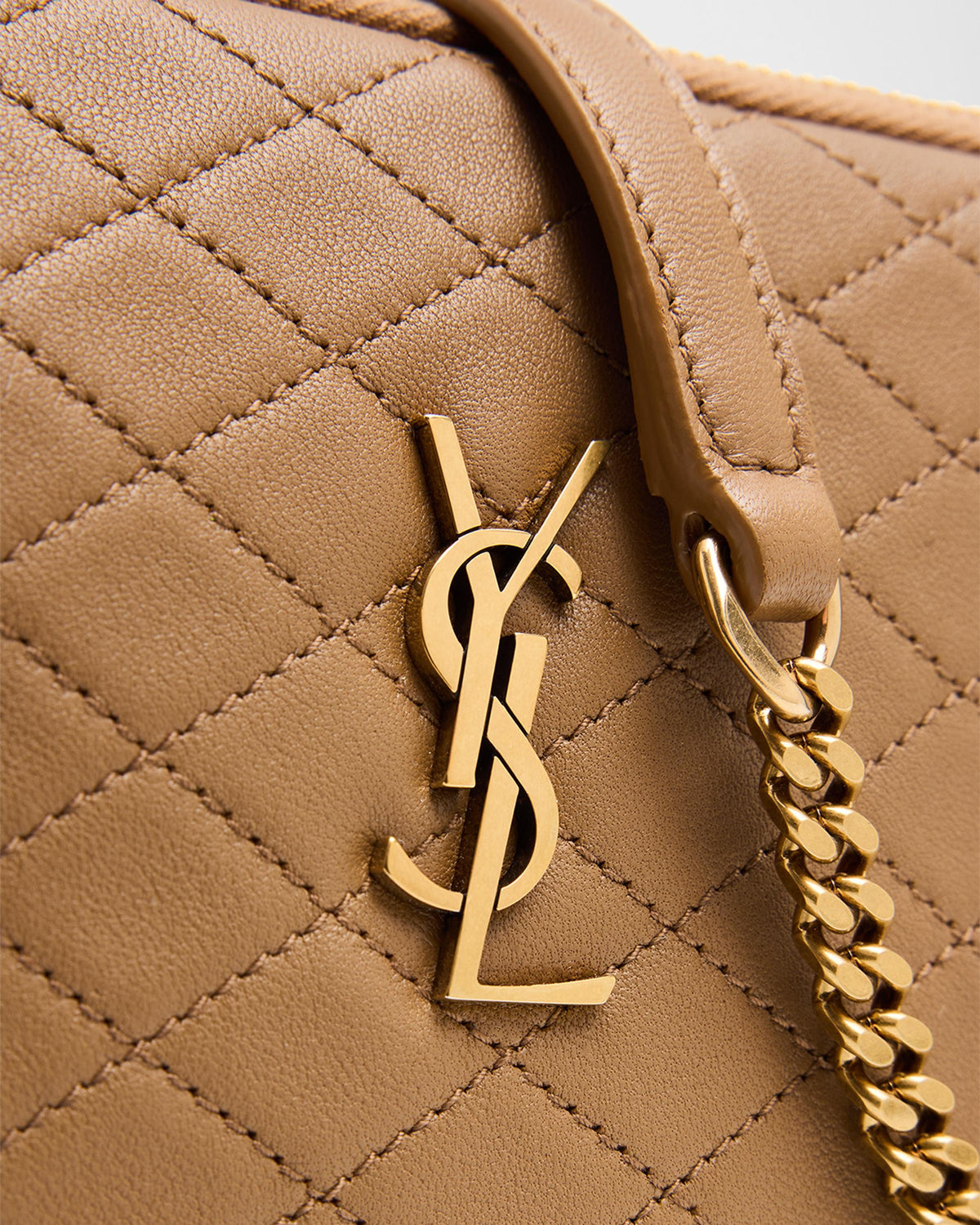 Saint Laurent (YSL)